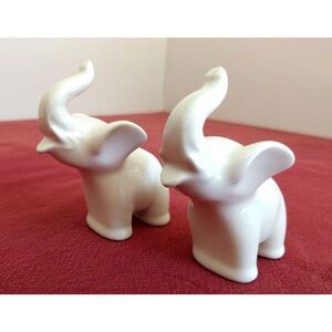 PAIR Crown RC Porcelain Solid WHITE ELEPHANT Figurines with‎ Trunks Up 4"x3" VTG
